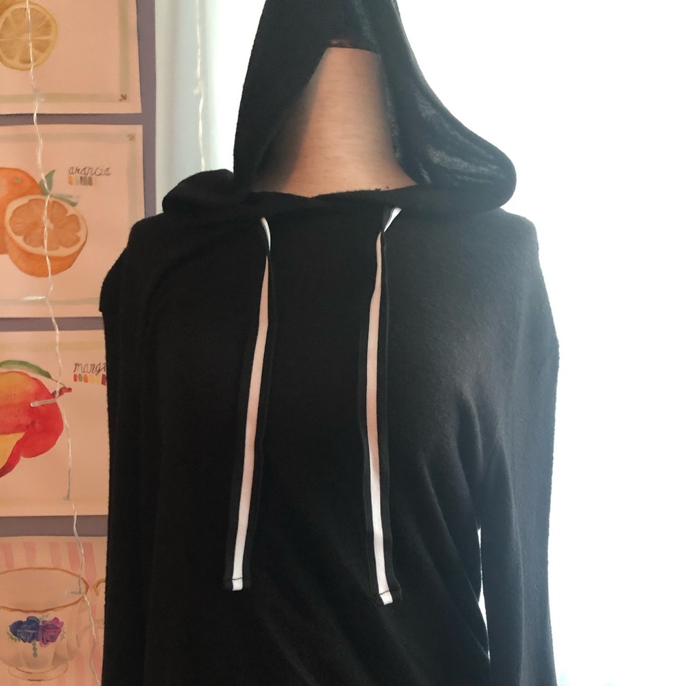 Black hooded sweater Juniors size S